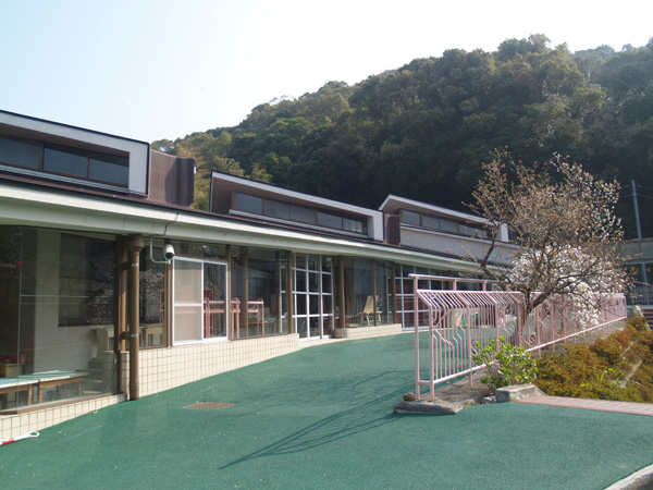 学校法人信愛学園 認定こども園 大浦信愛幼稚園